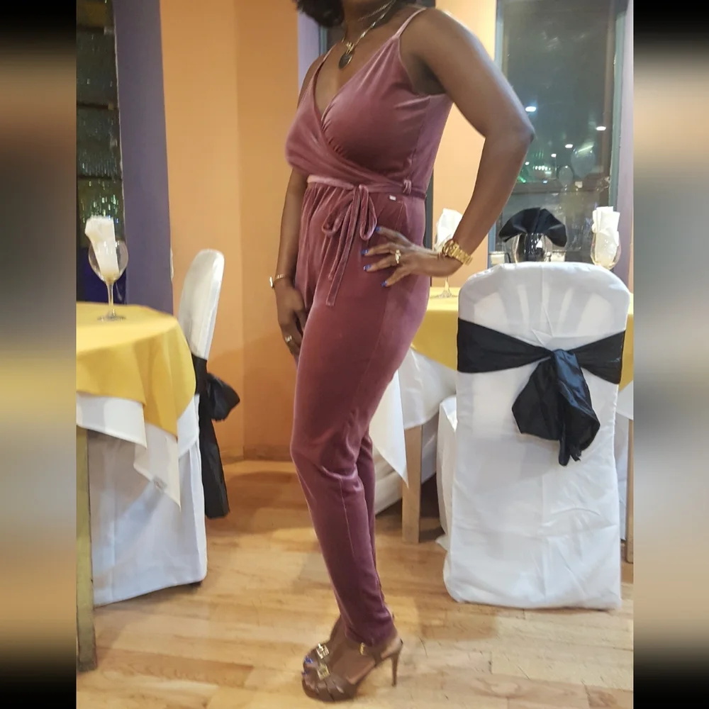 Guess Jumpsuit - Picture 2 of 4